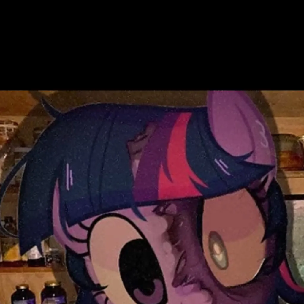 chat with ai character: Twilight~ Dewormed