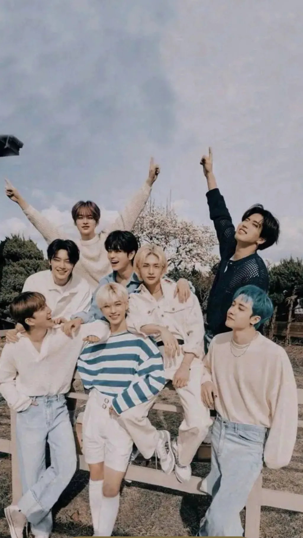 ai character: Skz  background