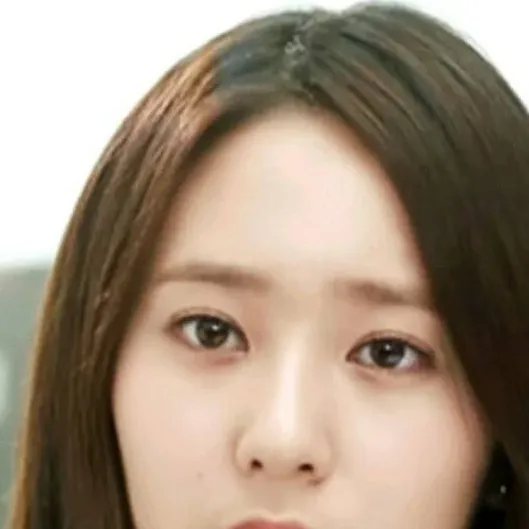 chat with ai character: Bo-na