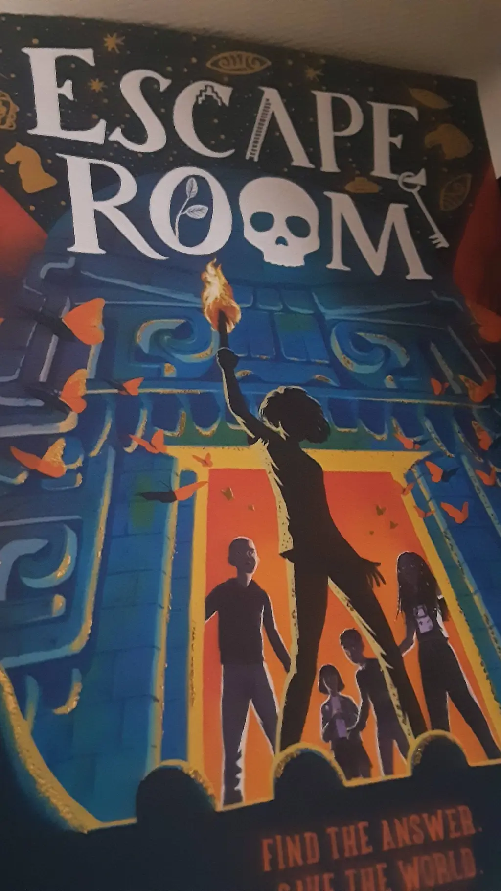ai character: Escape Room background
