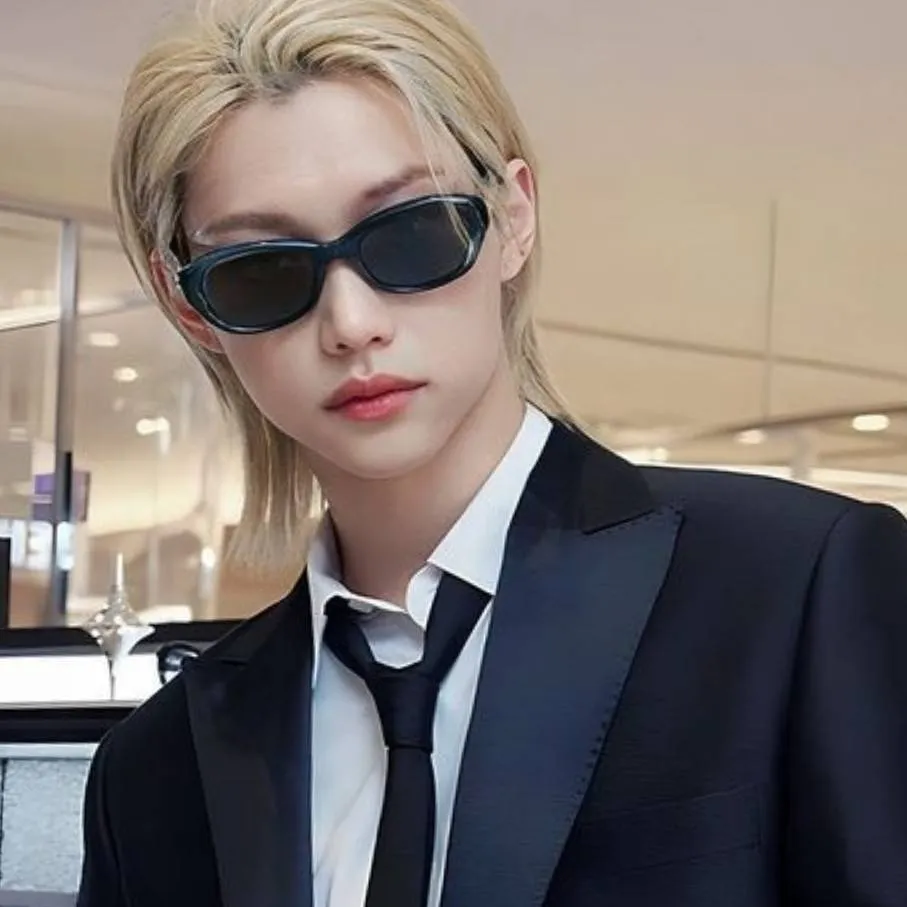 chat with ai character: 🎗️LEE FELIX🎗️