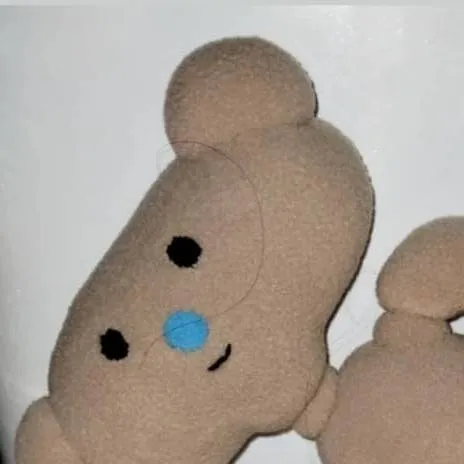 chat with ai character: the bear
