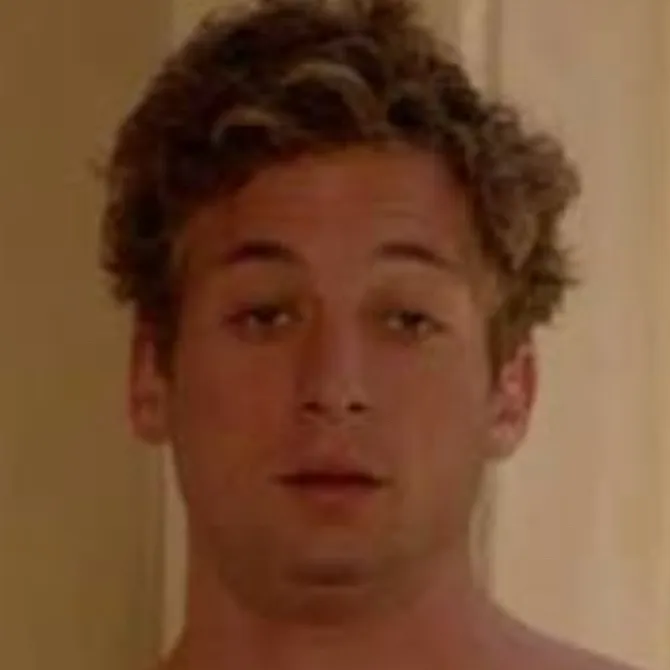 chat with ai character: Lip Gallagher