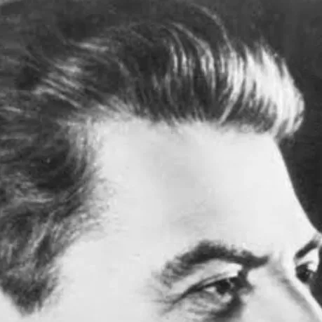 chat with ai character: Joseph (Stalin)