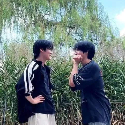 chat with ai character: ˖⁺‧₊˚Minsung˚₊‧⁺˖