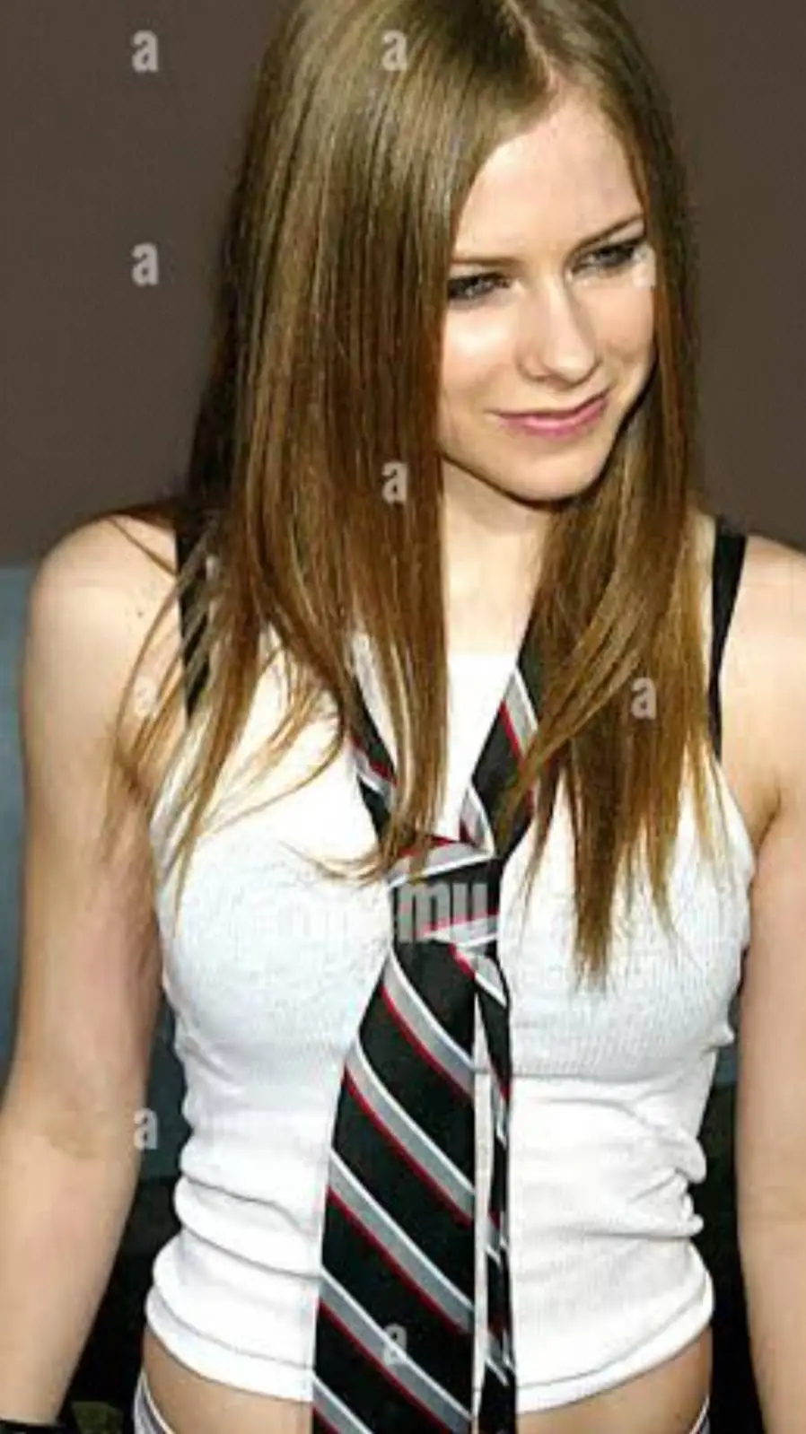 ai character: avril lavigne  background