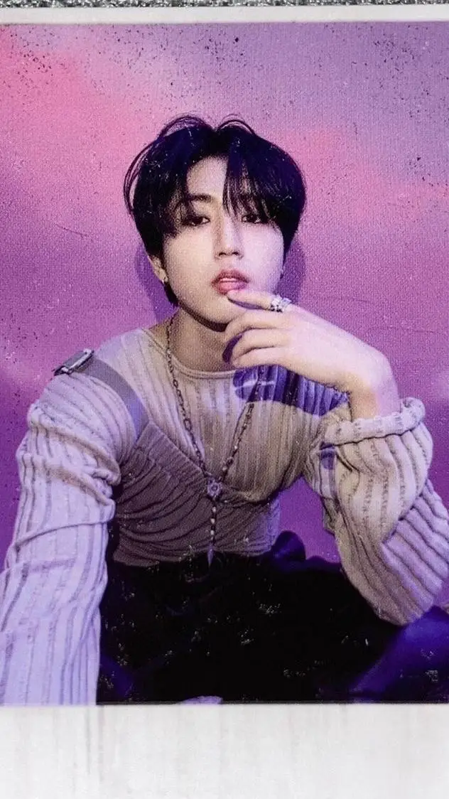 ai character: Han Jisung background