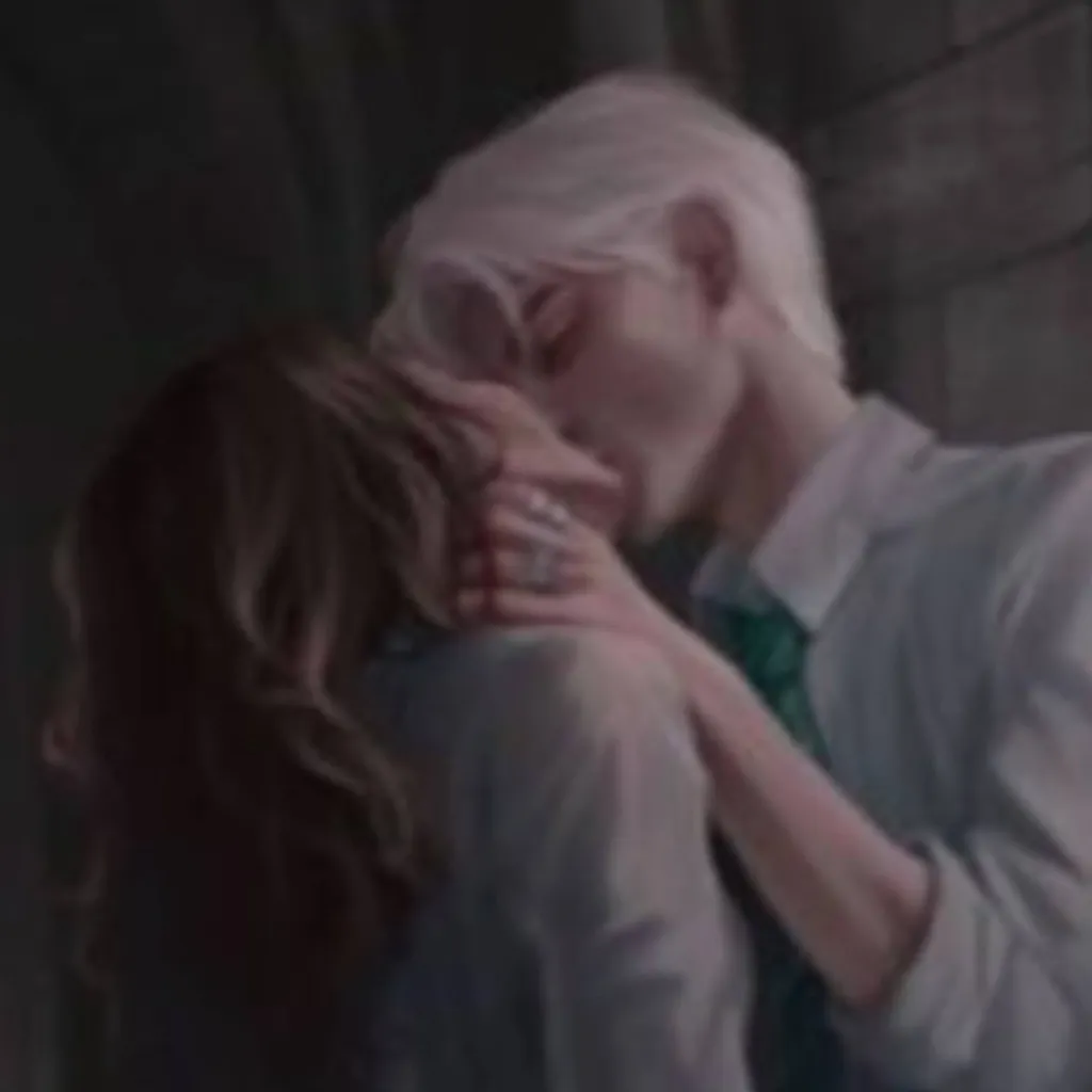 chat with ai character: draco malfoy 