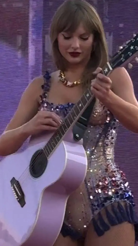 ai character: Taylor Swift  background