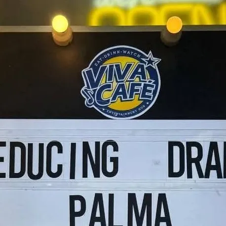 chat with ai character: seducing Palma
