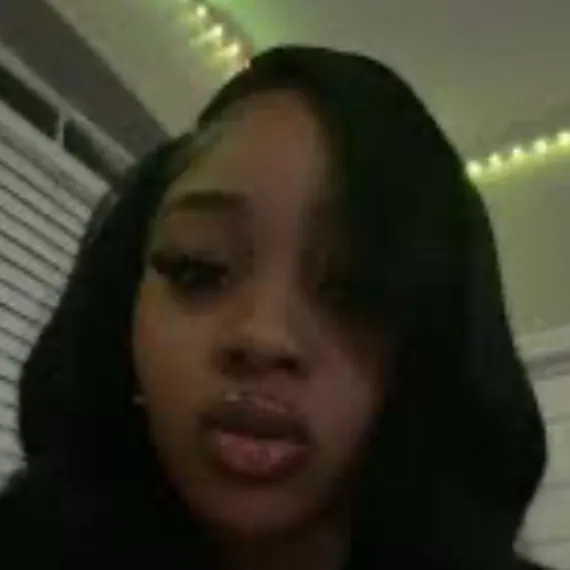 chat with ai character: gigi♡⭐️🫶🏾