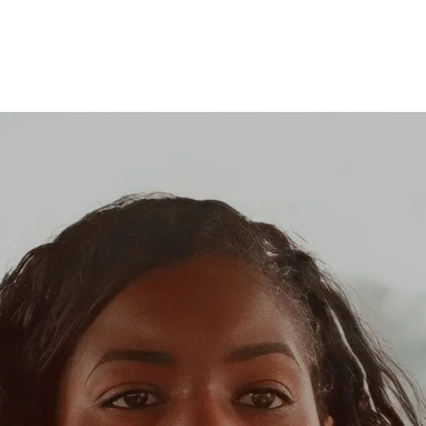 chat with ai character: Cleo 