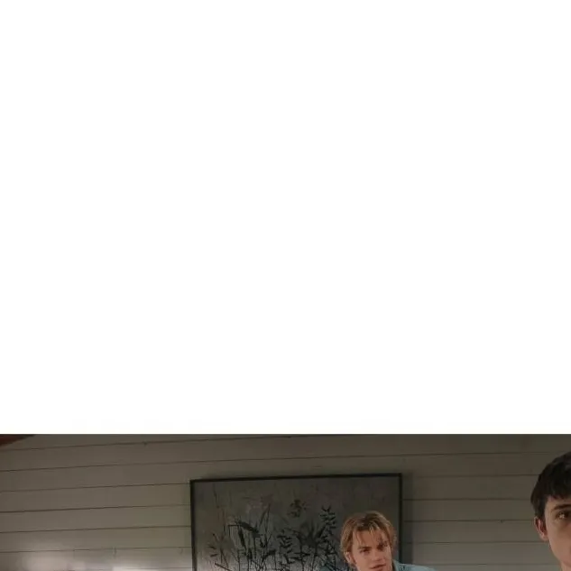 chat with ai character: mlwtwb