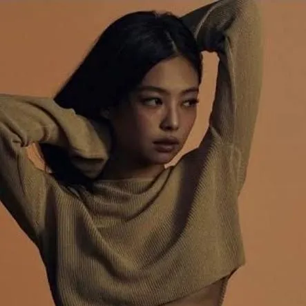 chat with ai character: jennie 