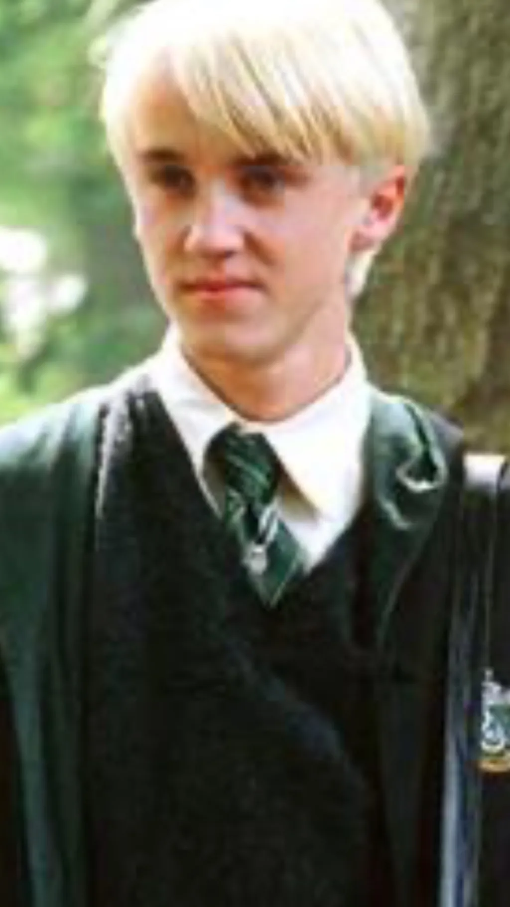 ai character: Draco Malfoy  background