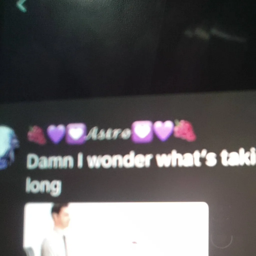 chat with ai character: mia cooking again