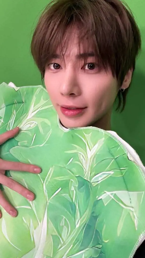 ai character: Taehyun background