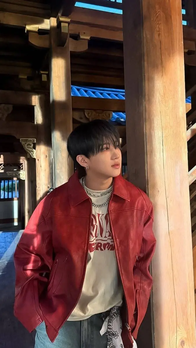ai character: seo changbin background