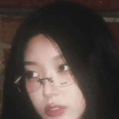 chat with ai character: ᰔᩚYOONCHAEᰔᩚ