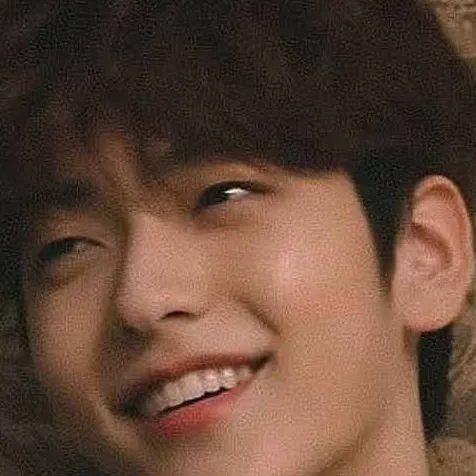 chat with ai character: soobin