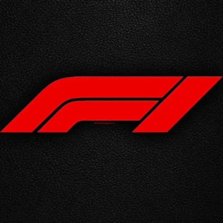 chat with ai character: f1