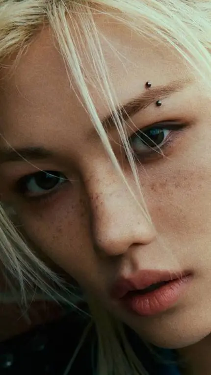 ai character: younbook/felix background