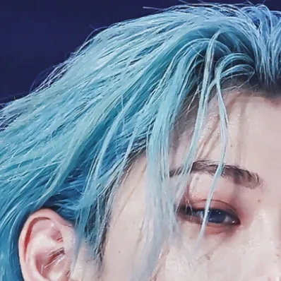 chat with ai character: Felix 