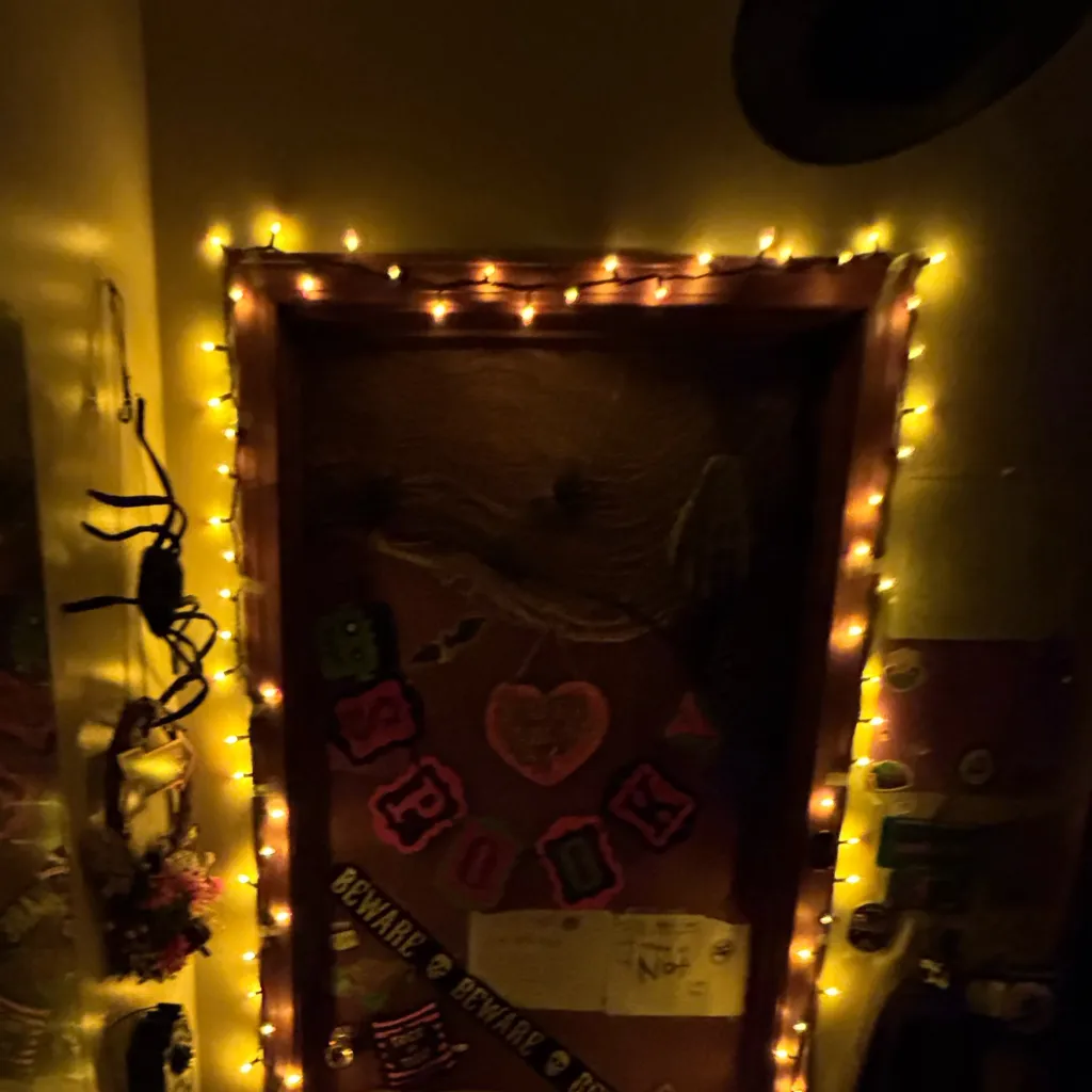 chat with ai character: Mr. Grouper