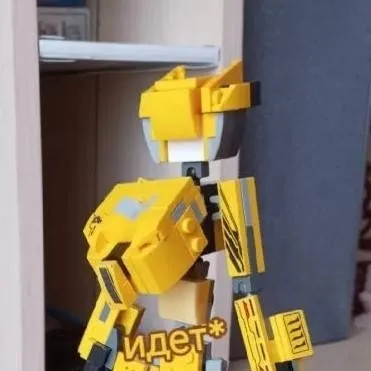 chat with ai character: Zack Ysayona💜🎶♀️