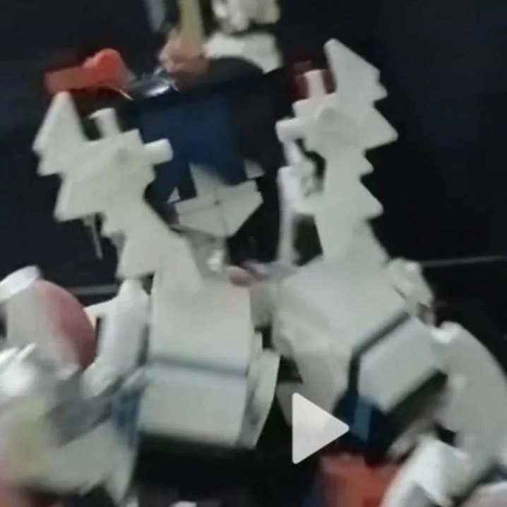 chat with ai character: Knizetto♀️