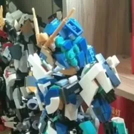 chat with ai character: Lego Angela♀️