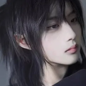chat with ai character: Kio [Kpop☆ x fan]