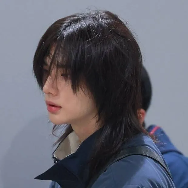 chat with ai character: Jinnie (￣O￣)