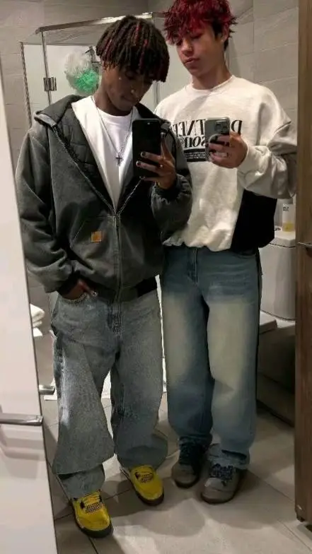 ai character: Freya Mk Malachi background