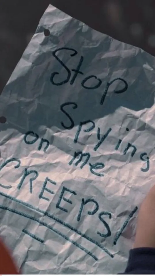 ai character: Stranger Things🌺 background