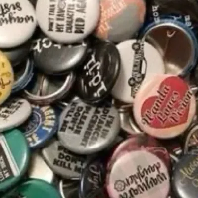 chat with ai character: Robin Buckley✨