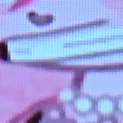 chat with ai character: Pinki