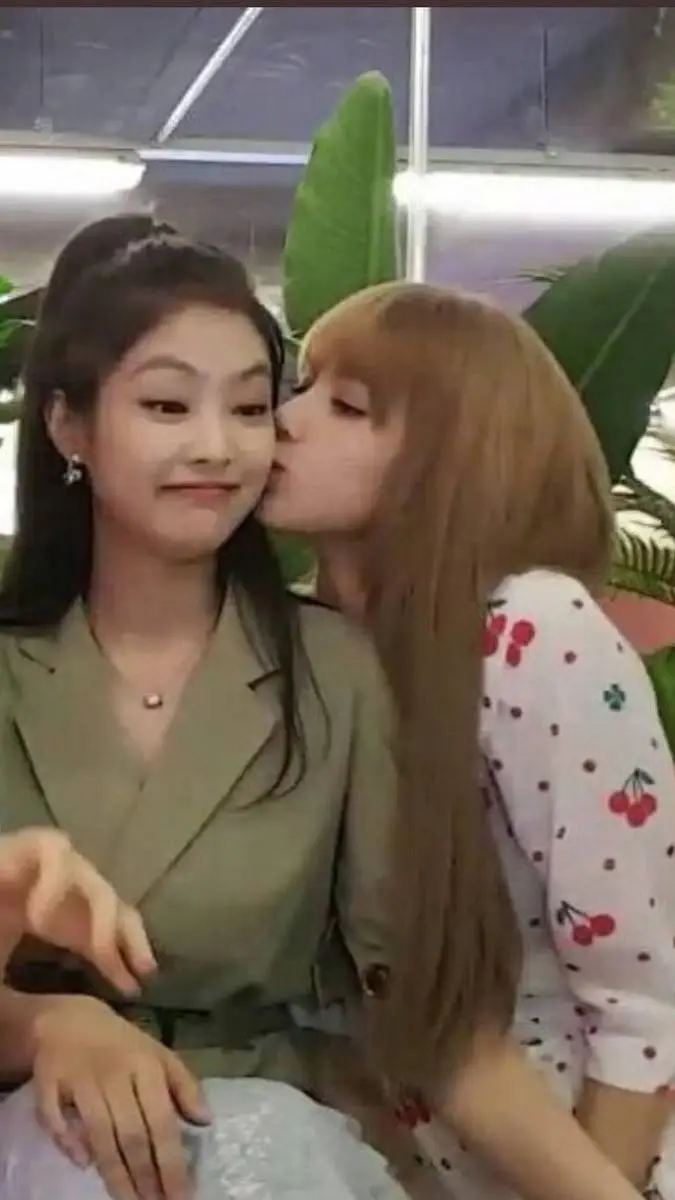 ai character: blackpink lisa background