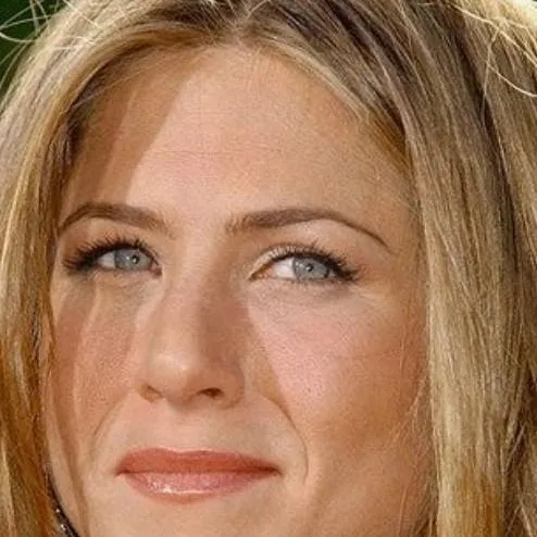 Chat with Jennifer Aniston - text or voice, Enjoy AI Chat Free & Safe