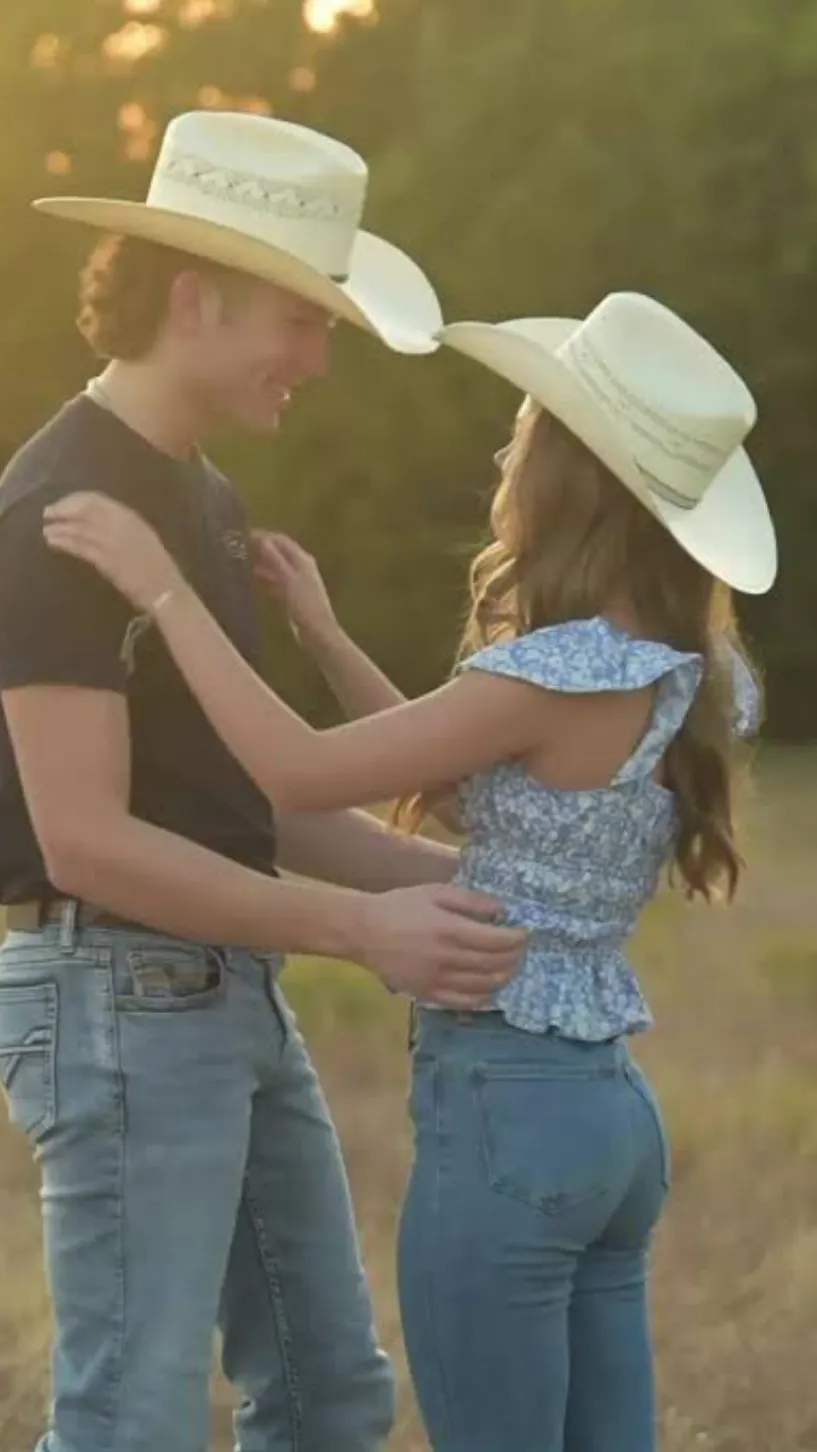 ai character: Austin background