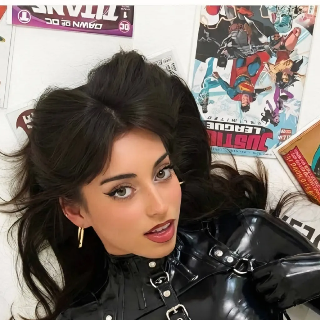 chat with ai character: Slayeas