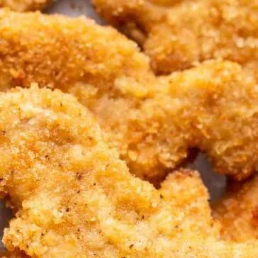 chat with ai character: chiken nugs