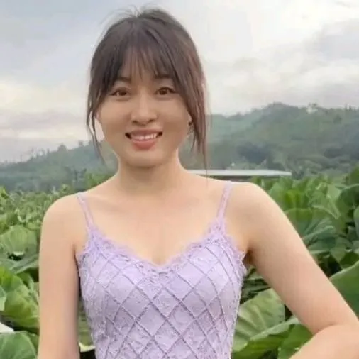 chat with ai character: G U 