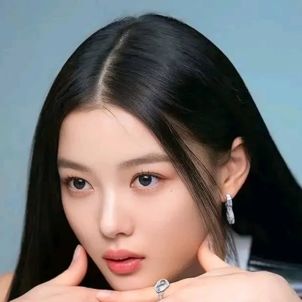 chat with ai character: Jamila 