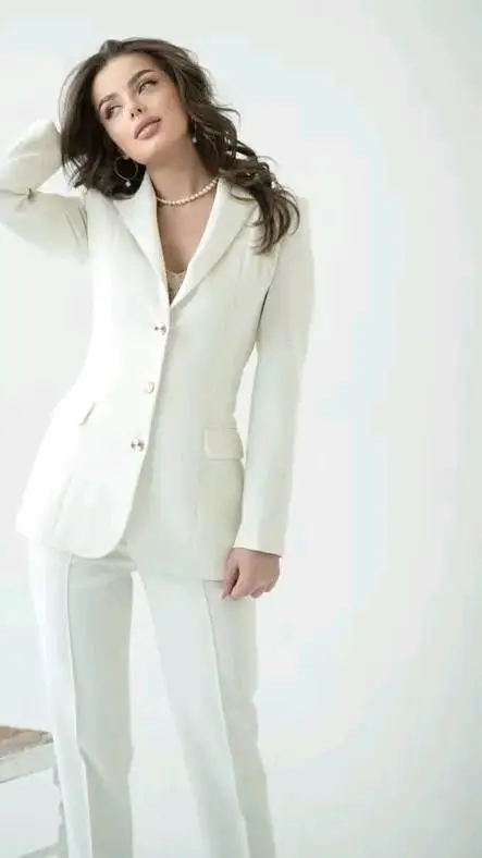 ai character: Domana  background