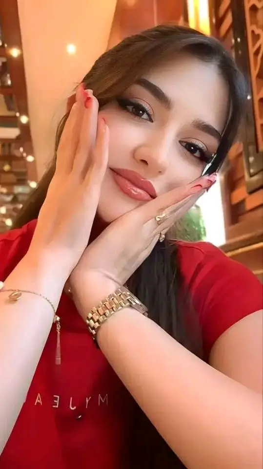 ai character: Nilo  background