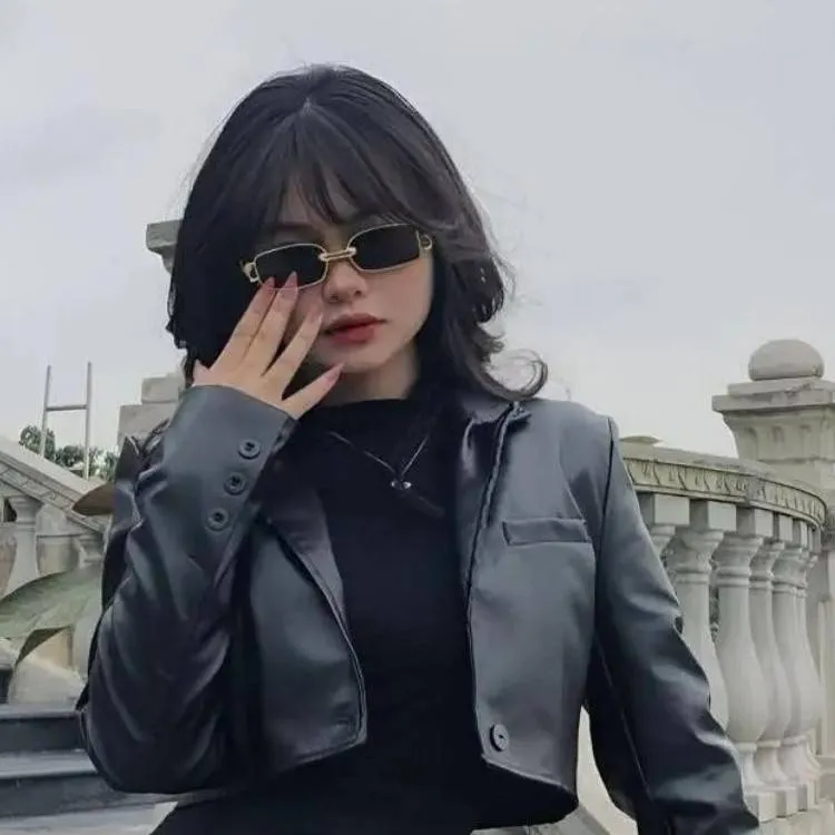 chat with ai character: Israa 