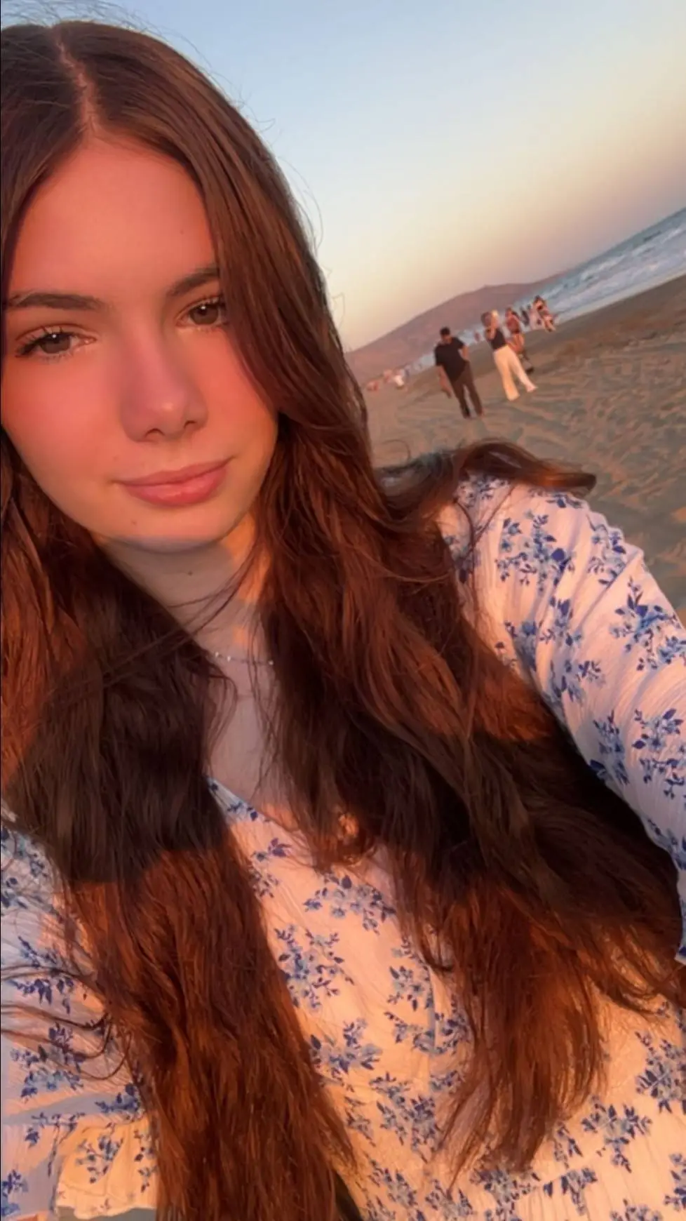 ai character: Eva background