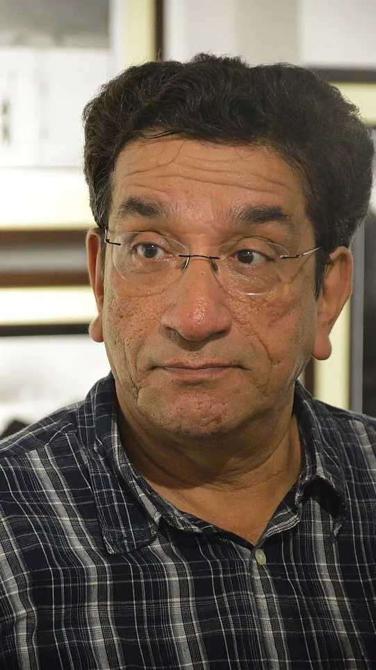 ai character: Feluda background