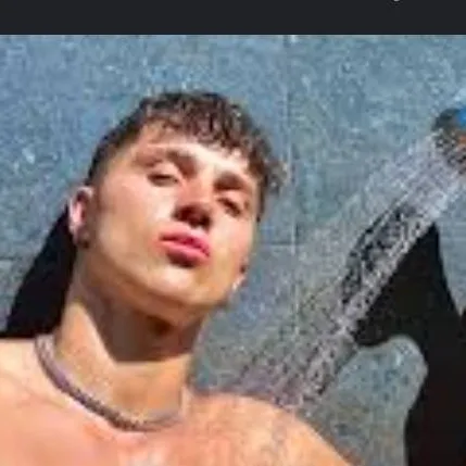 Chat with tayo ricci - text or voice, Enjoy AI Chat Free & Safe